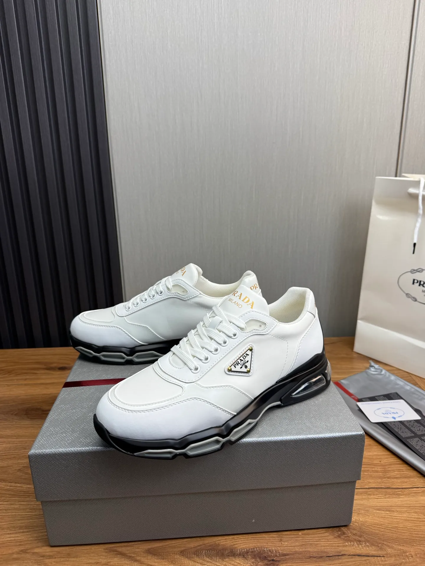 Men's shoes 💰640💰 [PRADA] Men's shoes are popular in the counter, official website is synchronized, 1 high-quality shipment ✔️Original cowhide upper + cowhide lining, 1🆚1 replica, original sole, 38-45 (45 customized, non-refundable)